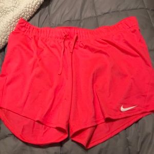 Hot pink size medium bike dry shorts NWT